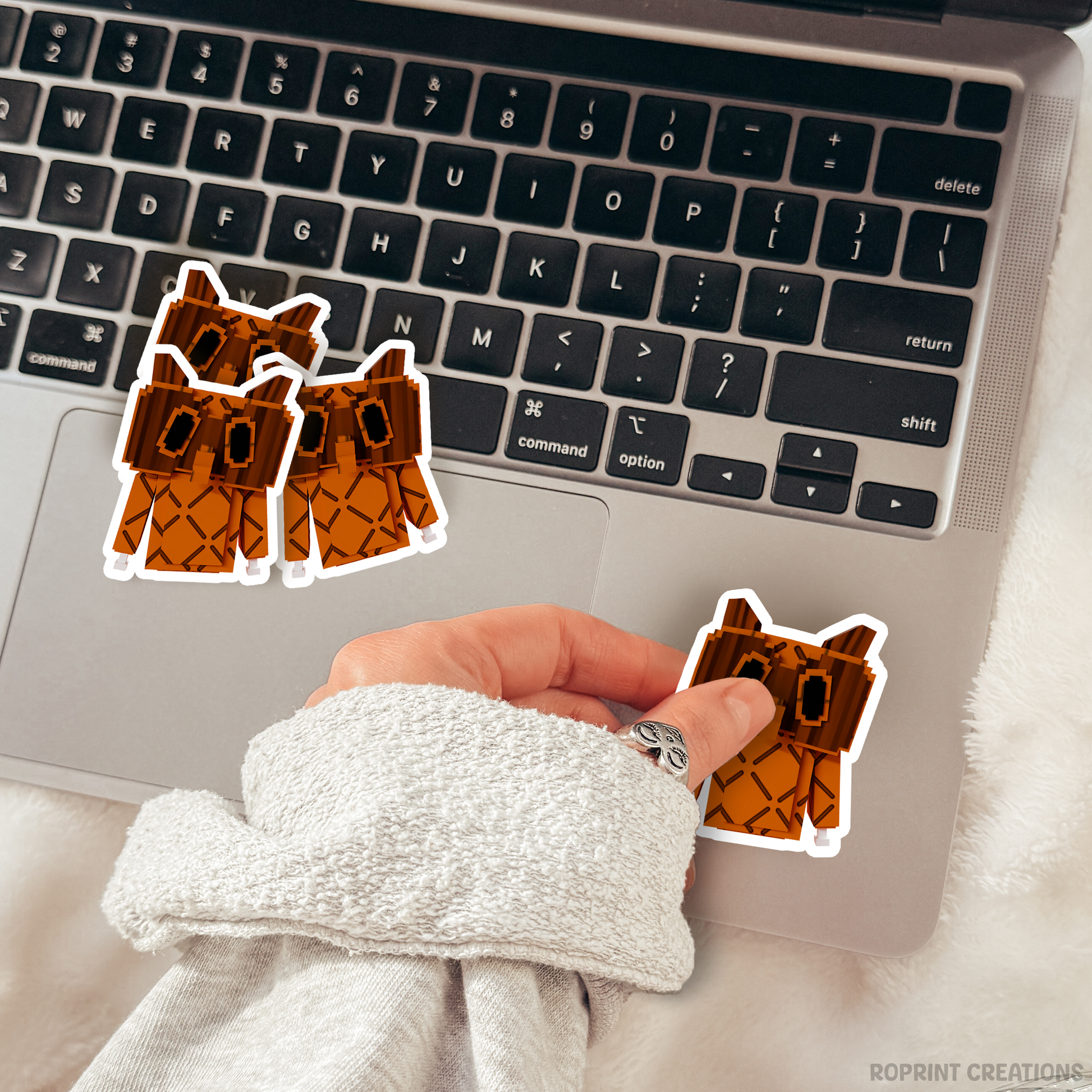Brighten up your belongings with this adorable Grow A Garden Cooked Owl sticker! Perfect for decorating notebooks, laptops, and party favors — the best gift for Roblox Grow A Garden fans.