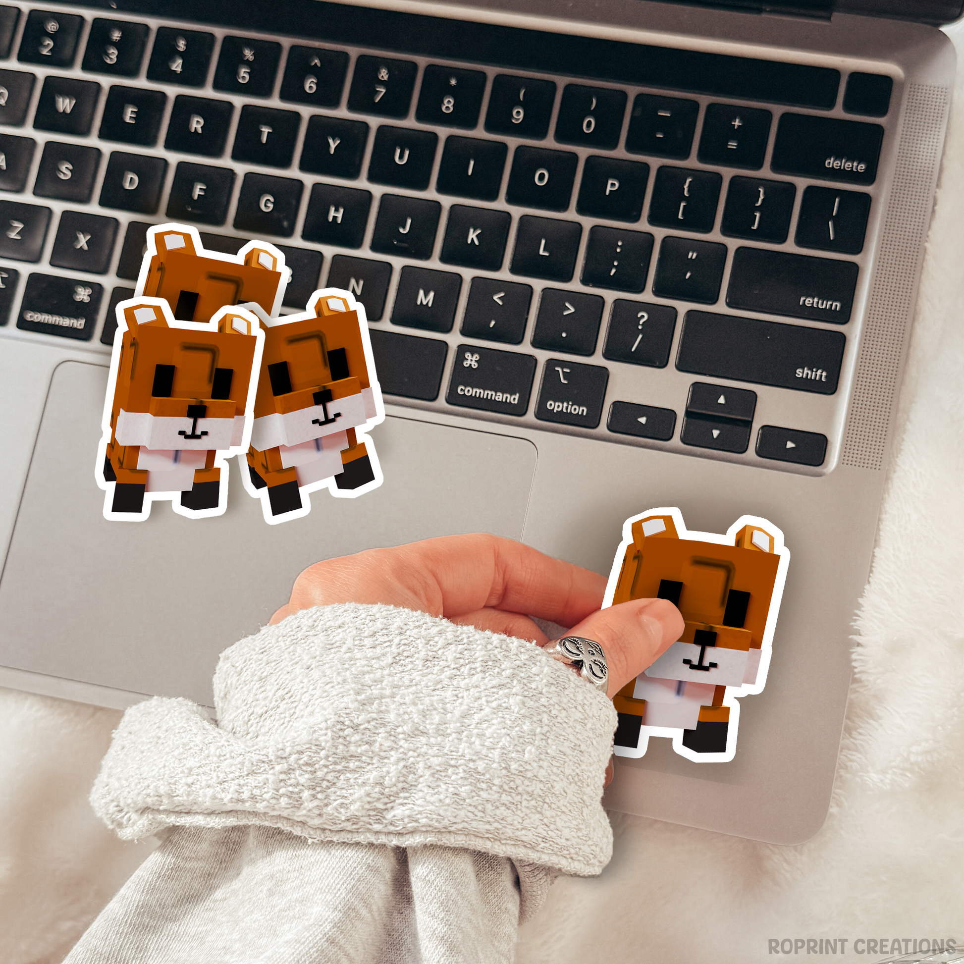 Brighten up your belongings with this adorable Grow A Garden Red Fox sticker! Perfect for decorating notebooks, laptops, and party favors — the best gift for Roblox Grow A Garden fans.